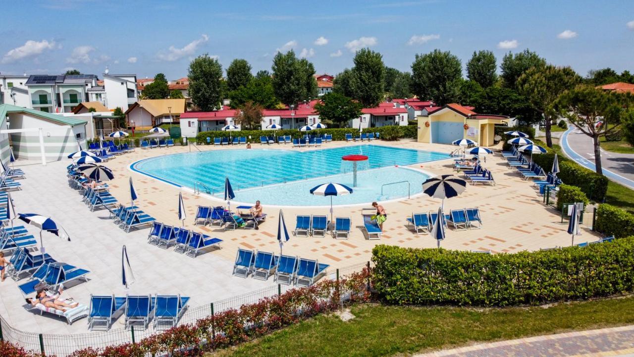 Camping Marelago Каорле Екстериор снимка