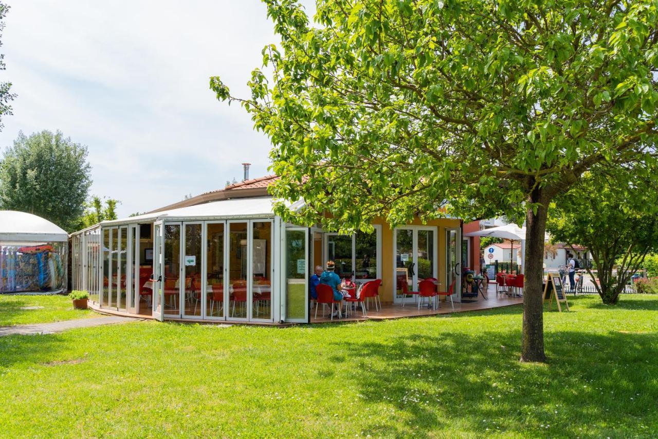 Camping Marelago Каорле Екстериор снимка