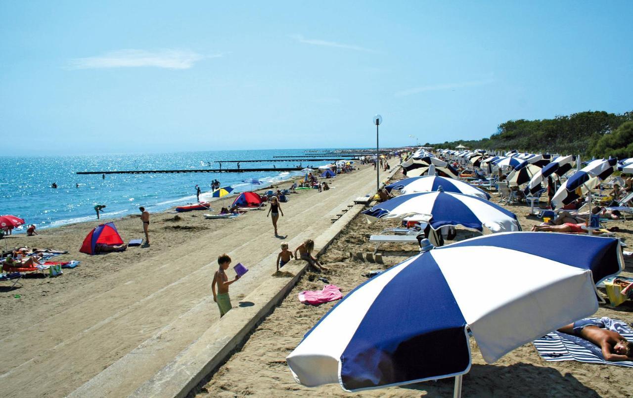 Camping Marelago Каорле Екстериор снимка